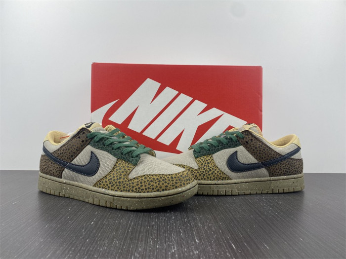 Nike Dunk Low Safari Golden Moss - DX2654-200