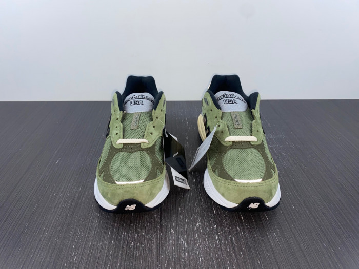 New Balance M990AD3