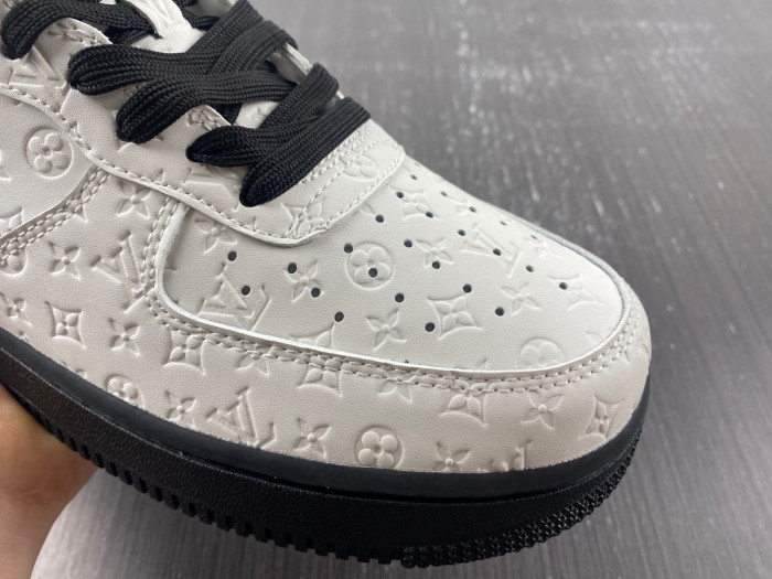 NIKE AIR FORCE 1 LOW BY VIRGIL ABLOH