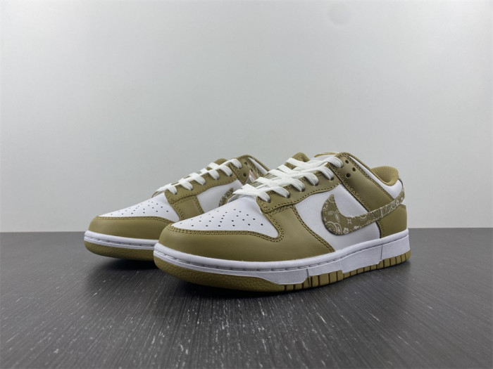 Nike Dunk Low Barley Paisley DH4401-104