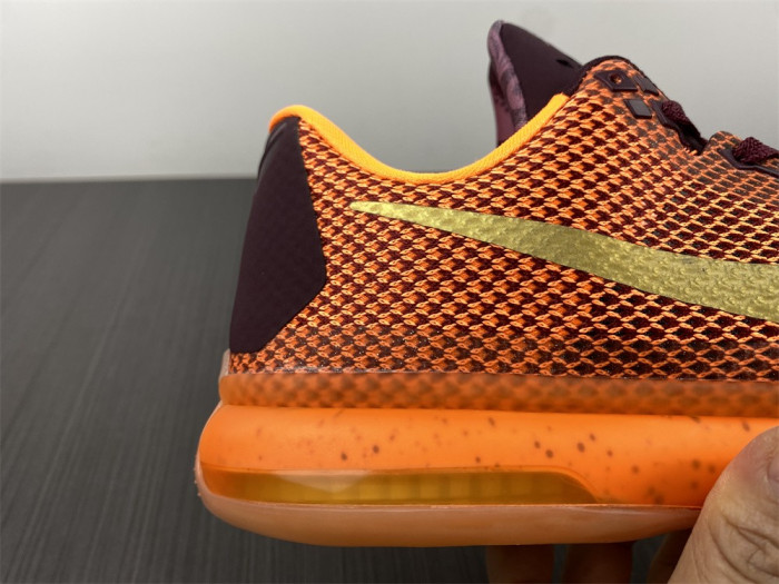 Kobe 10 