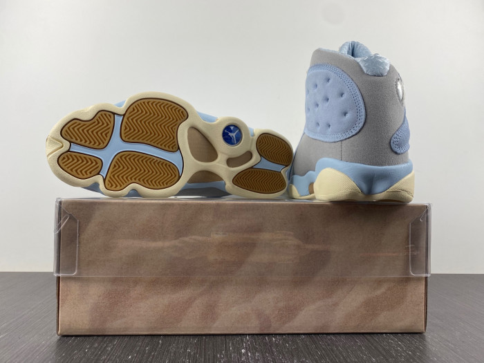 AIR Jordan 13 Retro SoleFly - DX5763-100