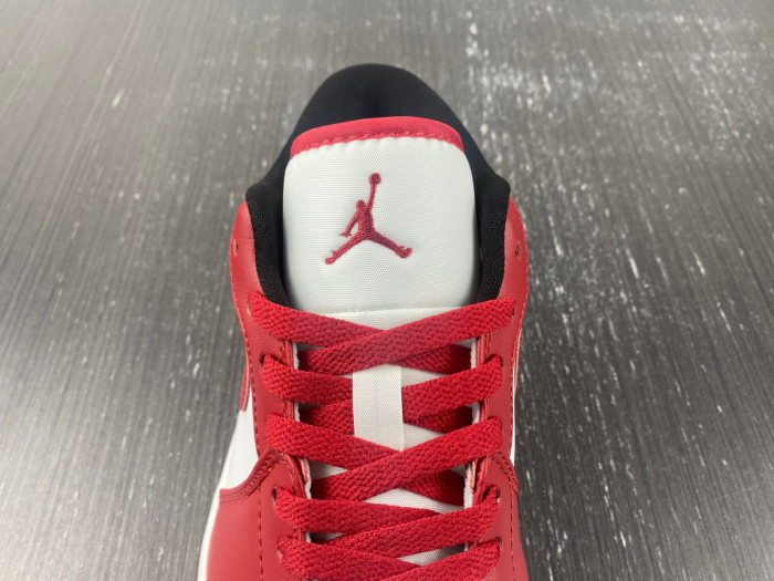 Jordan 1 Low Reverse Black Toe - DC0774-160