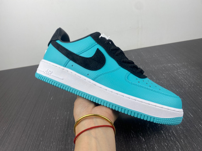T*f*ny & Co. x Nike Air Force 1 Low DZ1382-002