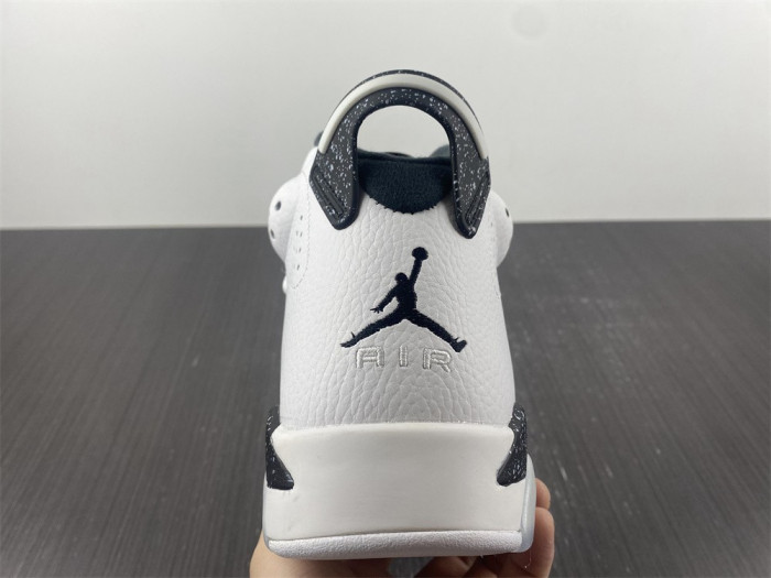 AIR Jordan 6 Retro Oreo - 384664-101