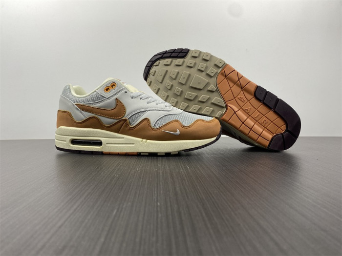 Air Max 1 x Patta 