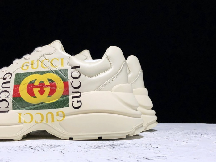 Gvc*1 Rhyton Leather Sneaker