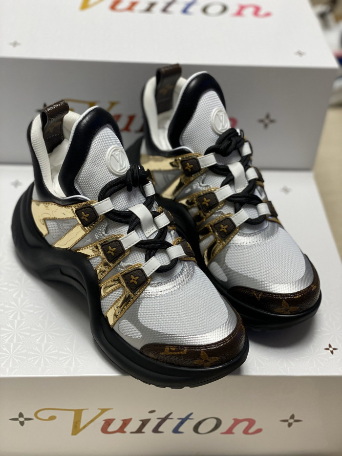 LO1_VTS ARCHLIGHT SNEAKER