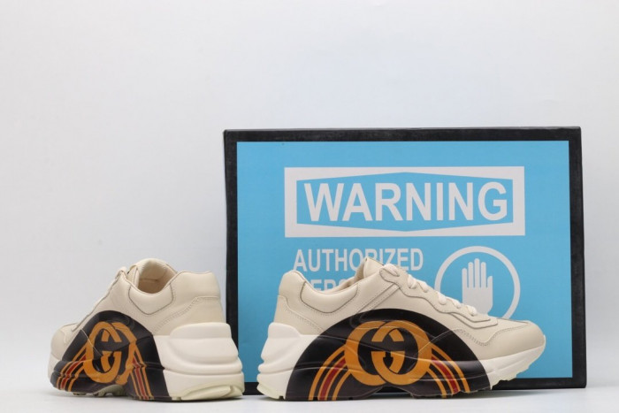 Gvc*1 Rhyton Leather Sneaker