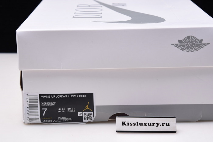 AIR JORDAN 1 Low OG CN8608 002