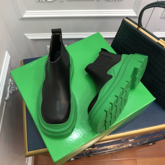 Botteg*Ven*ta Boots WOMEN + MEN