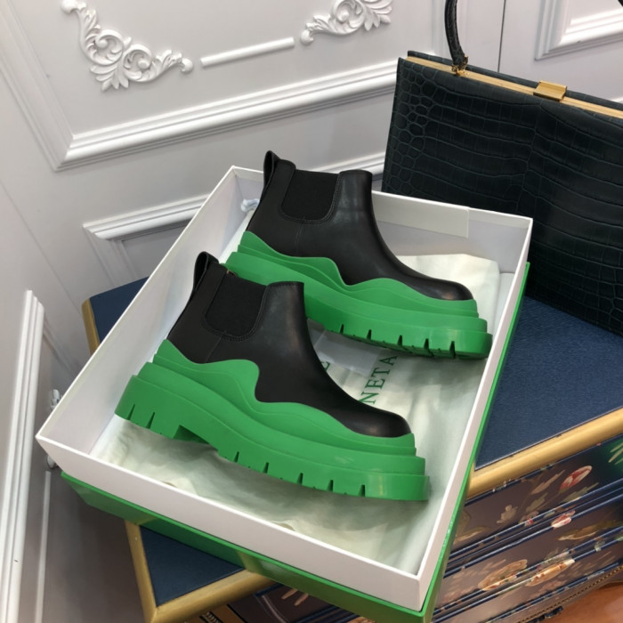 Botteg*Ven*ta Boots WOMEN + MEN