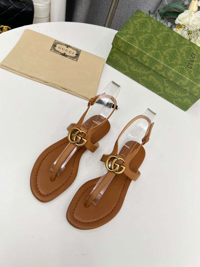 Gvc*1 SANDAL