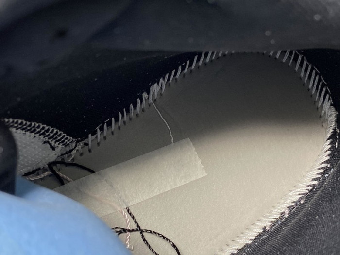 Air Jordan 1 Mid WMNS Iridescent BQ6472-602