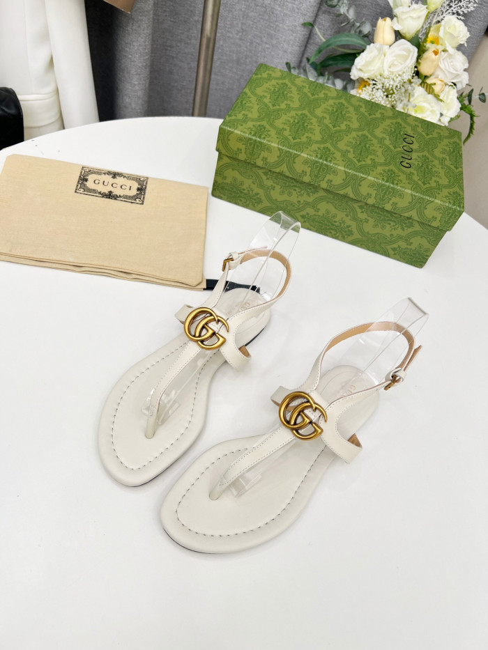 Gvc*1 SANDAL