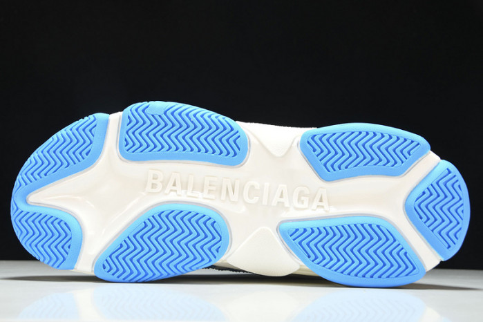 BLCG SNEAKER TRIPLE.S.