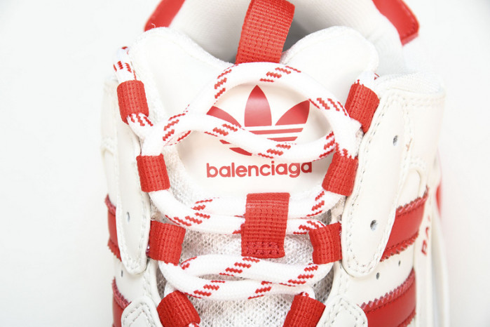 BLCG SNEAKER TRIPLE.S.