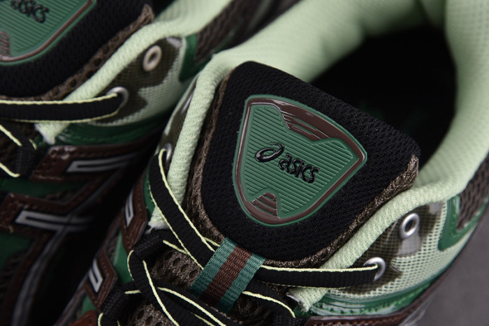 As1cs SPORTSTYLE GEL QUANTUM KINETIC | 1203A270-251