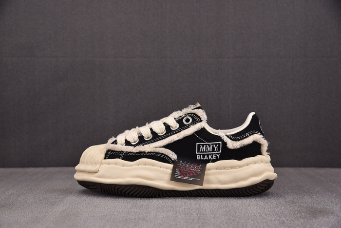 Ma1s0n MIHARA SNEAKERS