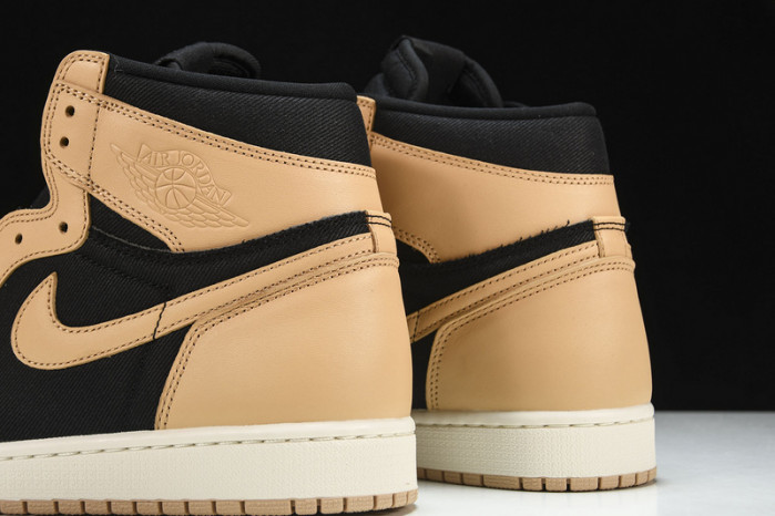 Air Jordan 1 Heirloom 555088-202