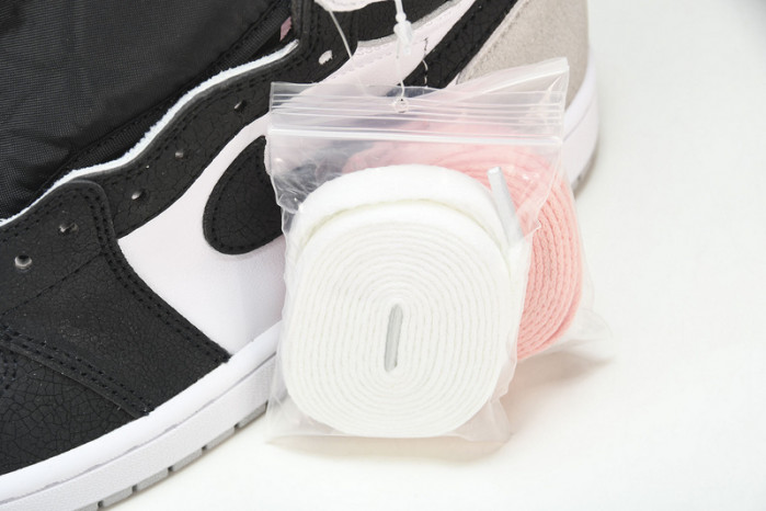 Air Jordan 1 Retro High OG Bleached Coral - 555088-108