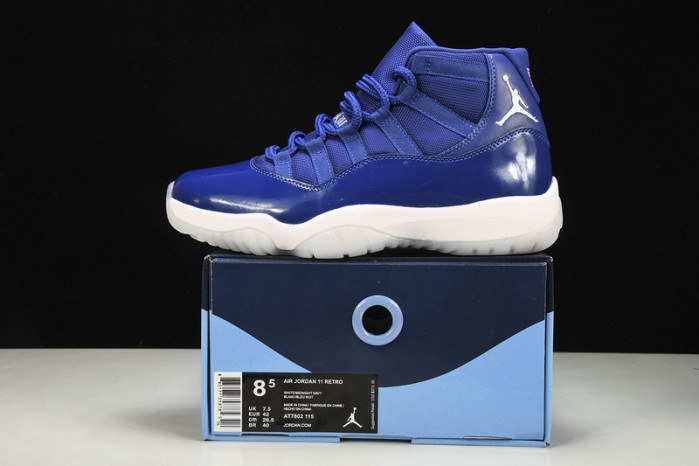 Air Jordan 11 Retro Low 