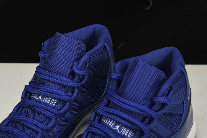 Air Jordan 11 Retro Low 
