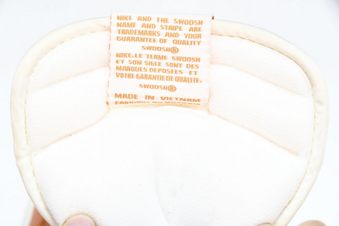 Air Jordan 1 High OG WMNS “Starfish” DO9369-101