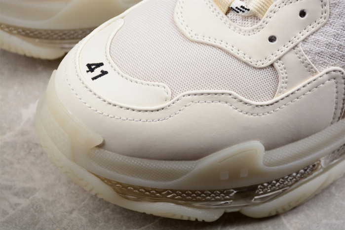 BLCG SNEAKER TRIPLE.S.