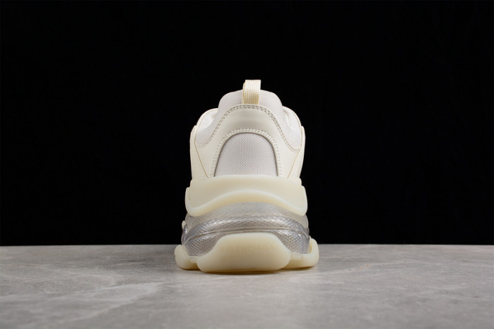 BLCG SNEAKER TRIPLE.S.