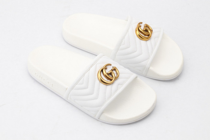 Gvc*1 SANDAL