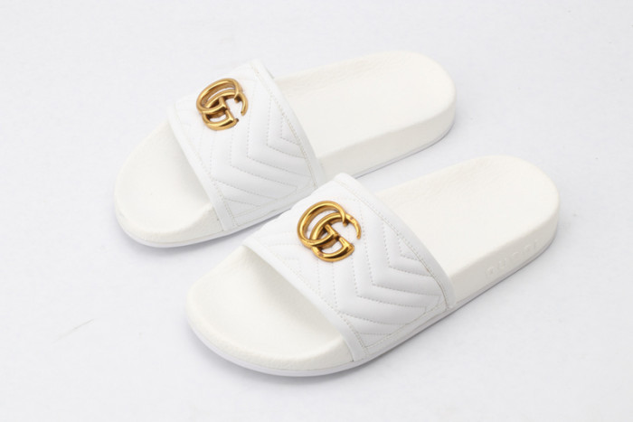 Gvc*1 SANDAL