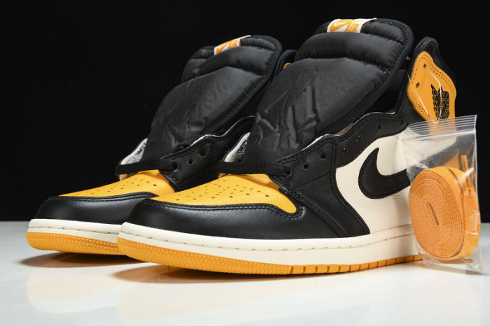 Air Jordan 1 High OG "Yellow Toe" 555088-711