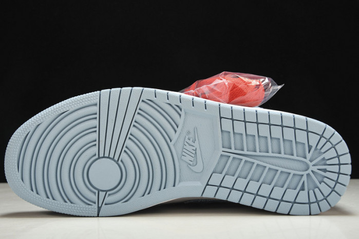 Air Jordan 1 High OG WMNS “Denim” DM9036-104