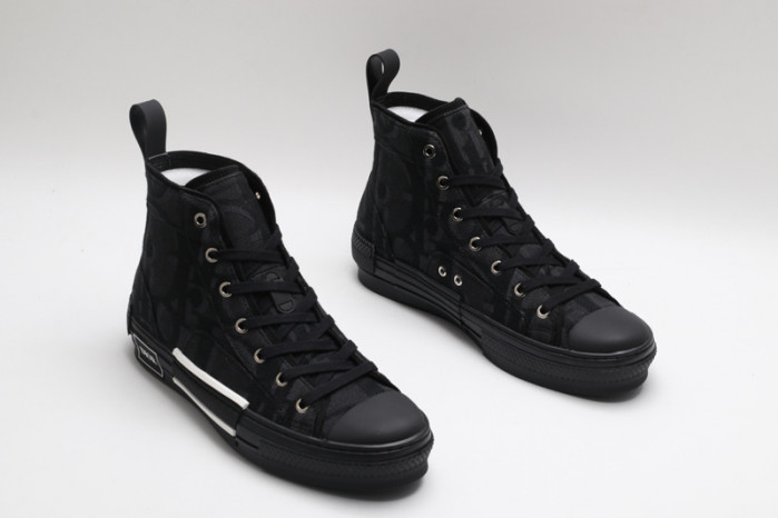 DIO* B23 OBLIQUE HIGH-TOP SNEAKER