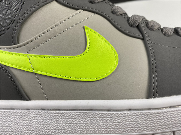 Air Jordan 1 Mid Grey Volt 554724-072