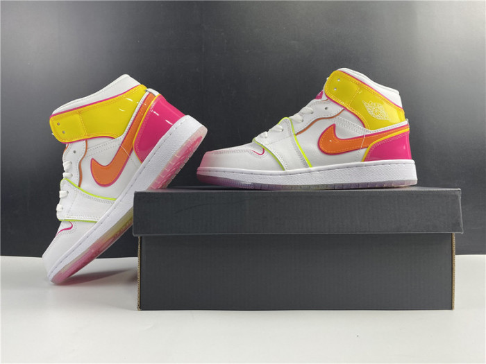 Air Jordan 1 Mid GS "Edge Glow" - CV4611 100