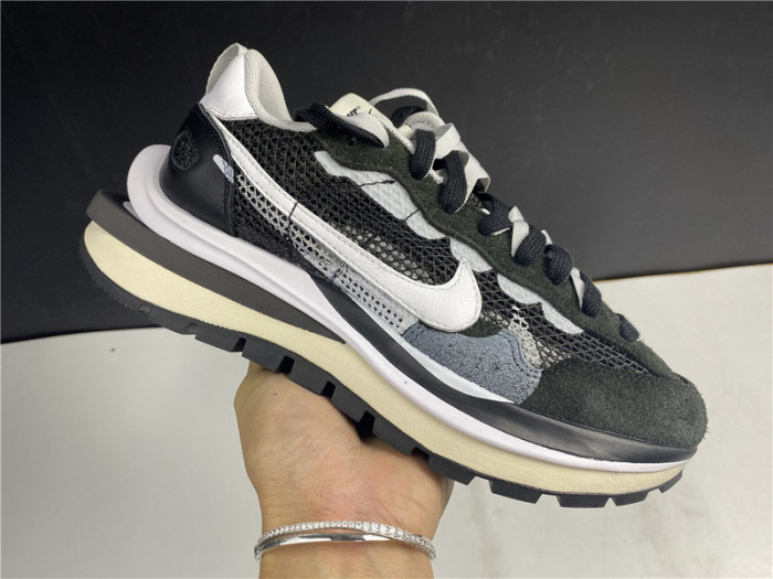SACAI X NIKE PEGASUA VAPORFLY BLACK WHITE CI9928-001