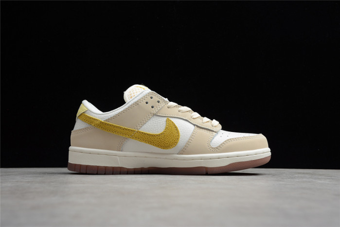 Nike Dunk Low Lemon Drop (W) - DJ6902-700