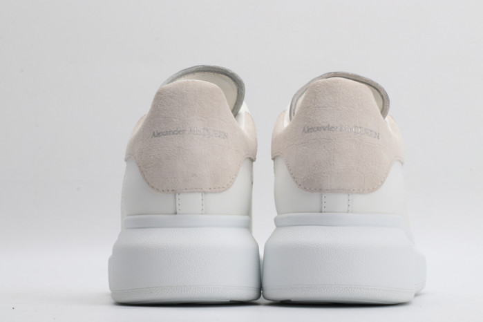 A1exa*der Mcqv*en OVERSIZED