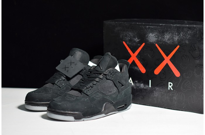 AIR JORDAN 4 RETRO KAWS "KAWS" 930155-001