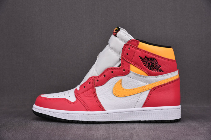 Air Jordan Retro 1 High OG Fusion Red 555088-603