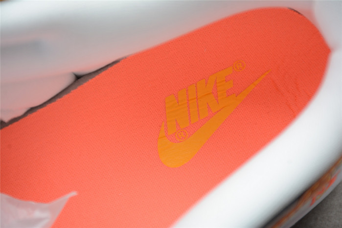 Nike Dunk Low NY vs. NY - DN2489-300