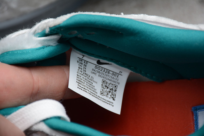 Nike Dunk Low Ice (W) - DO2326-001