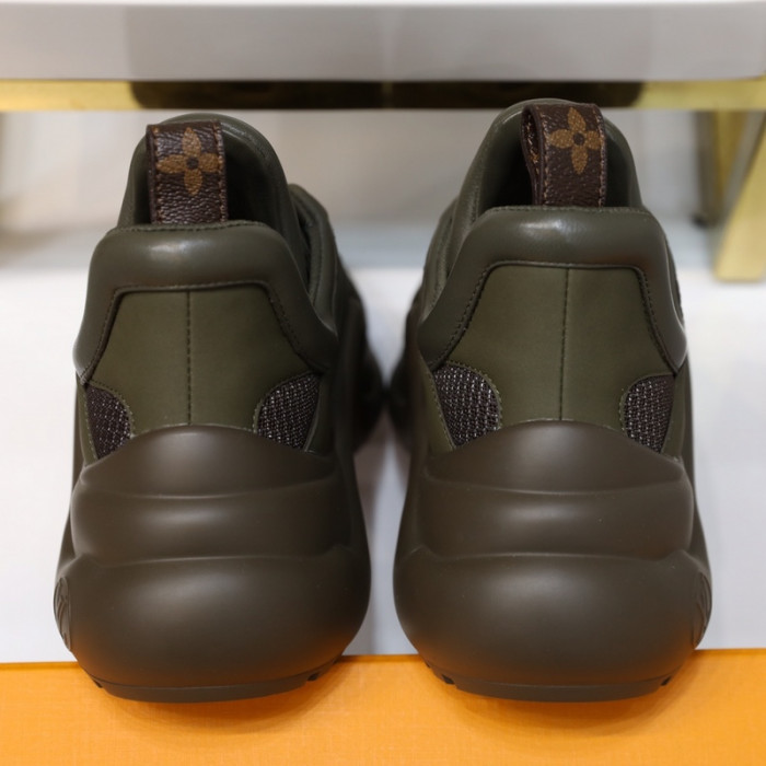 LO1_VTS ARCHLIGHT SNEAKER