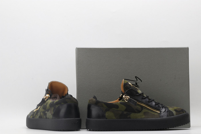 Chr1st1an Louboution Sneakers