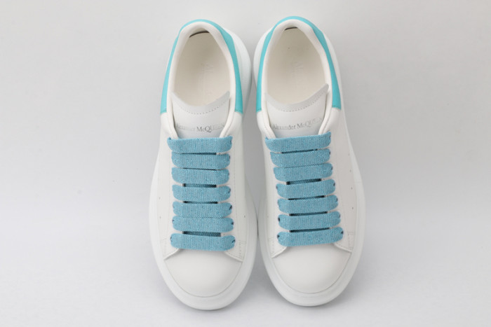 A1exa*der Mcqv*en OVERSIZED