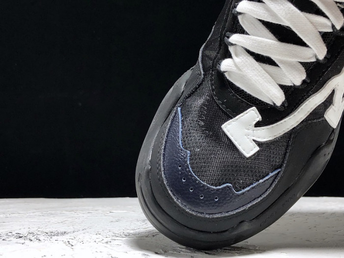 C/O​ ODSY-1000 SNEAKERS