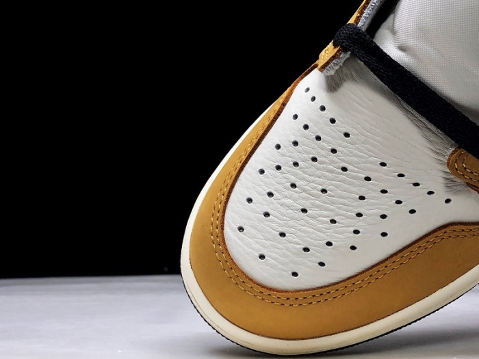 AIR JORDAN 1 RETRO HIGH OG ROOKIE OF THE YEAR 555088-700