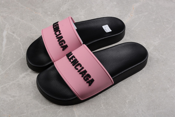 Ba1en*iaga Slippers